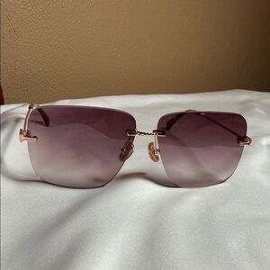 DEZI “2000s” Sunglasses